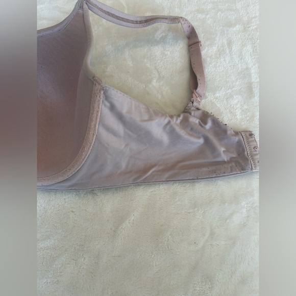 Women's Victoria’s Pink Body by Victoria Bra (38DDD) - Picture 5 of 6